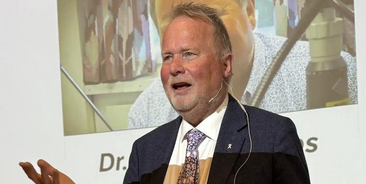 Bilde/illustrasjon for Foredrag med lege og forsker Kjetil Høie Foredrag med lege og forsker Kjetil Høie